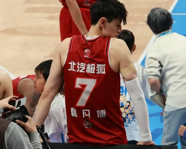 了北京首钢, 之前已经在, 曾凡博方面