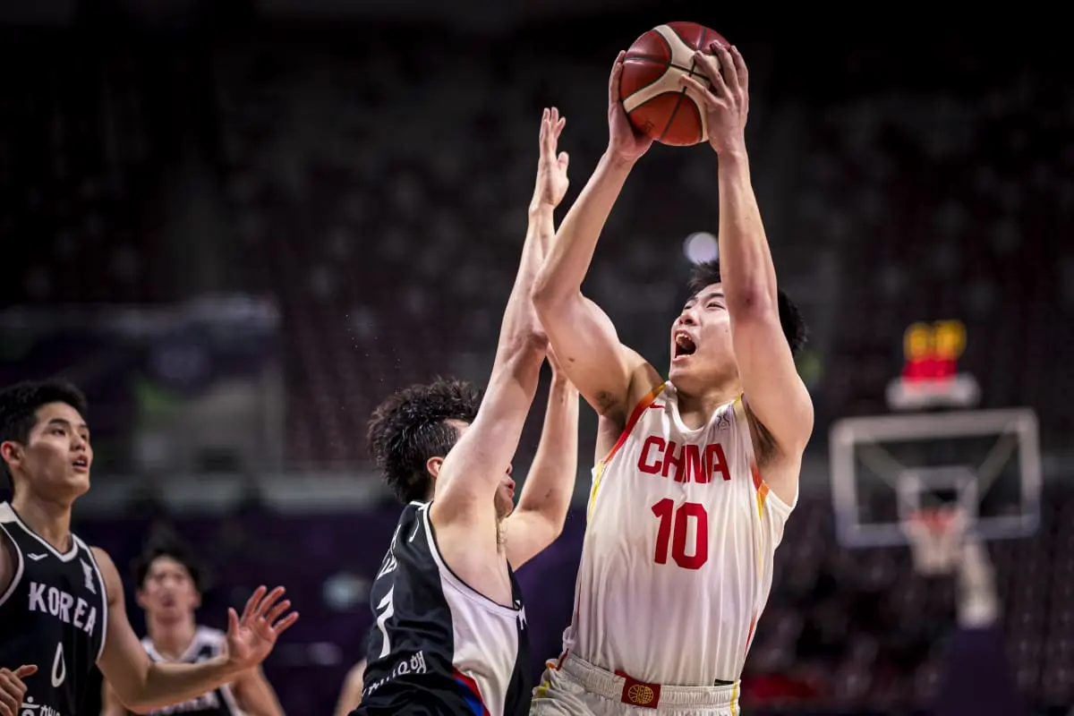 src, 赛场, 毛哨的照顾