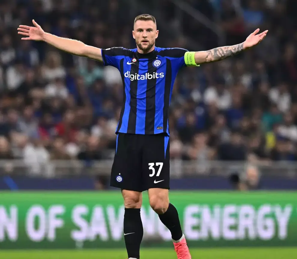 管理层能买, 爽于是缺席, yid