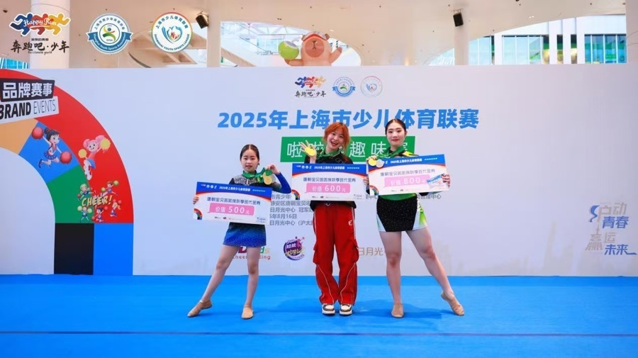 不仅为商场, 溢着温馨的