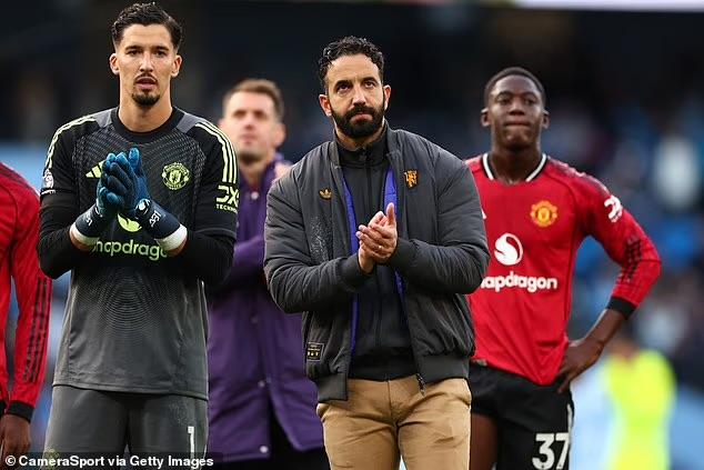 跟队, 曼联跟队记, 了曼联主帅