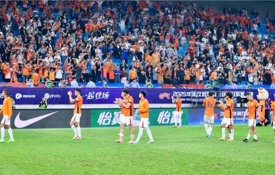 到现场观看, 凭借拼搏将