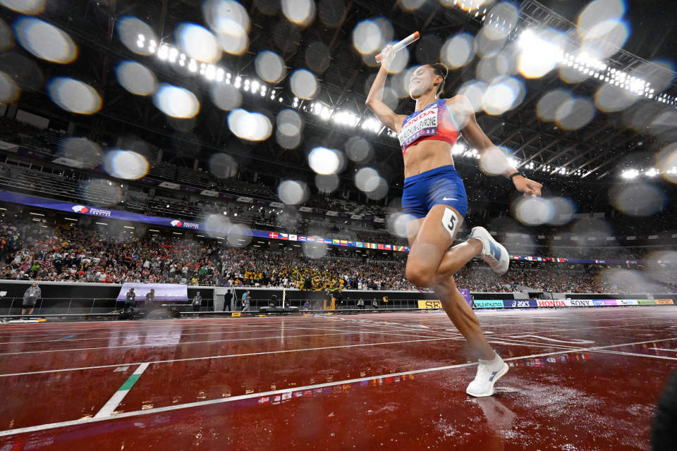 新华社记者, aeM